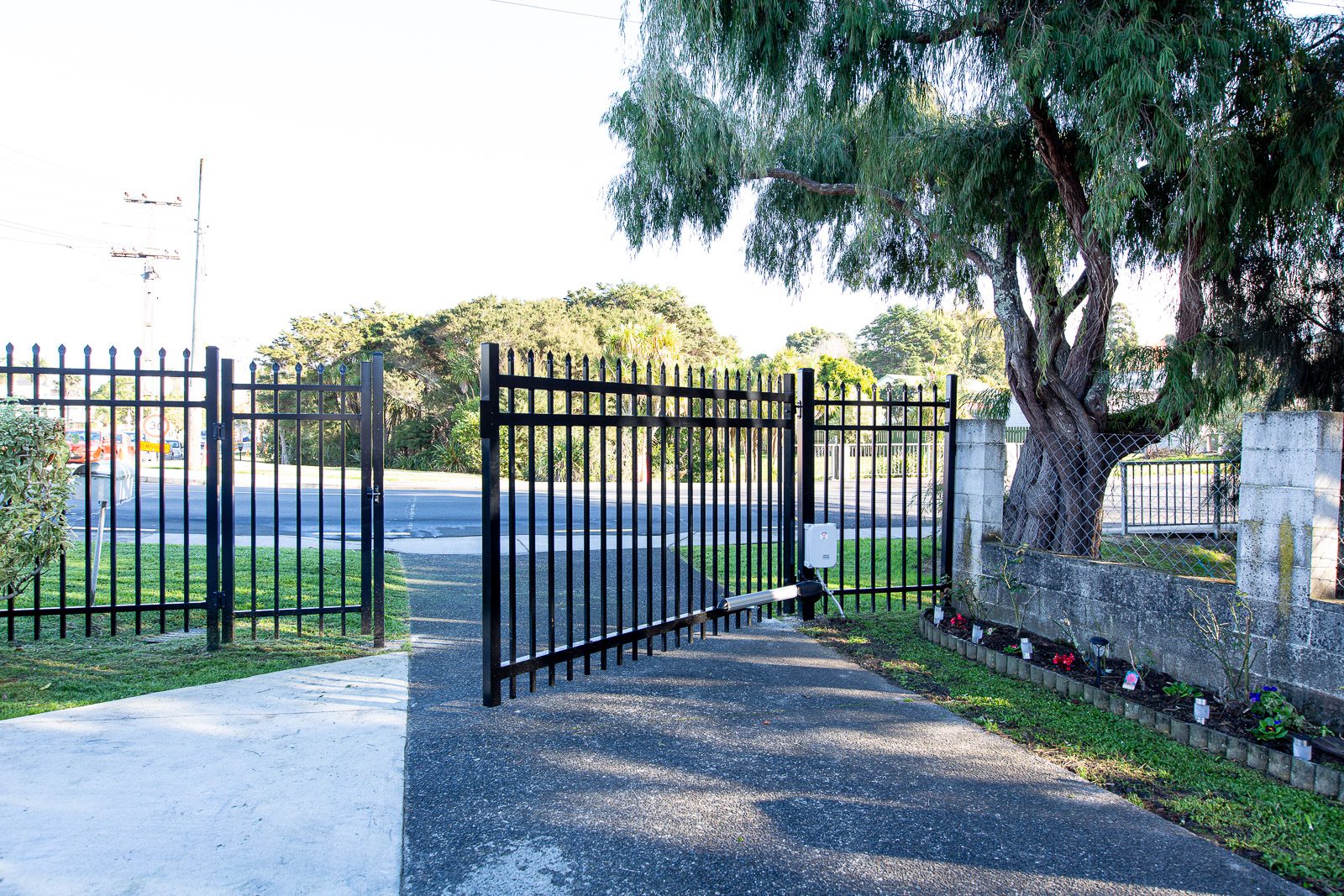 Security fencing installation in Auckland